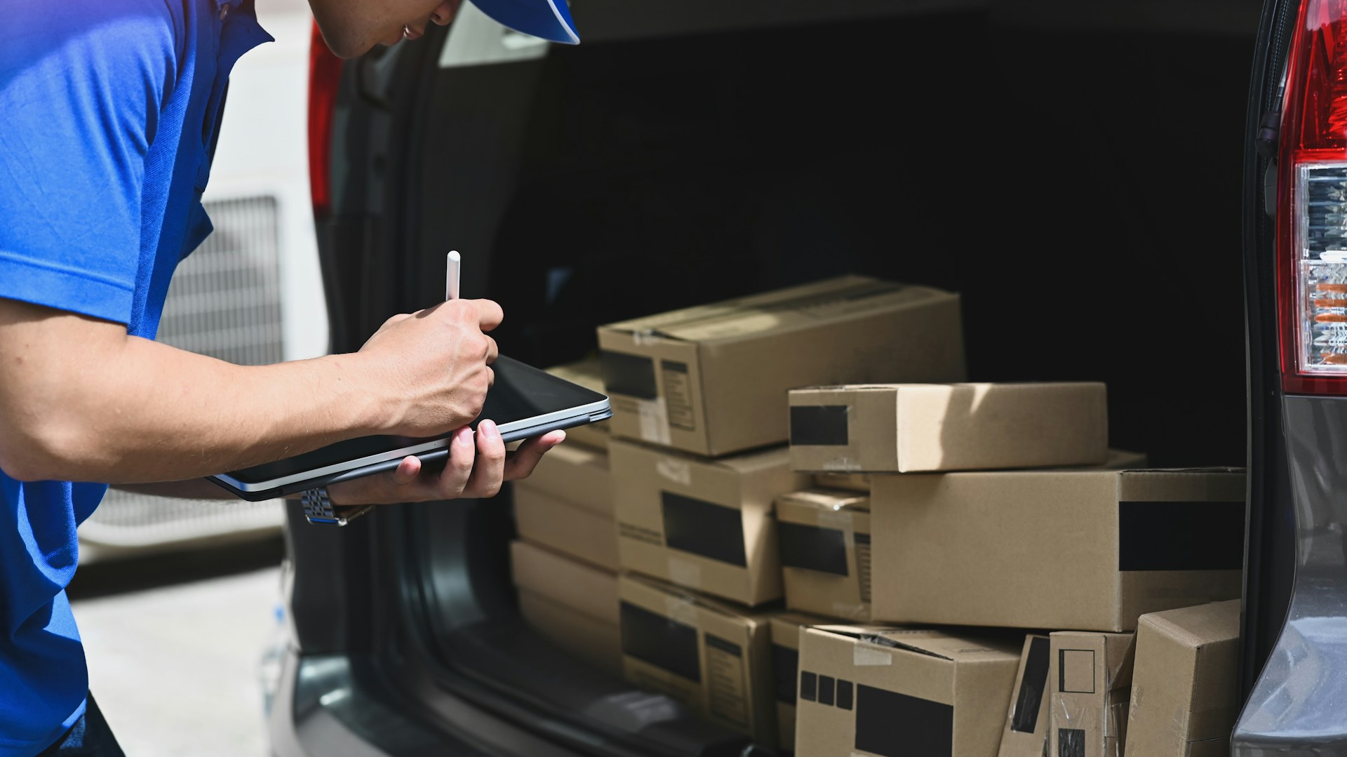 How a Product Video Can Help Differentiate Amazon Listings